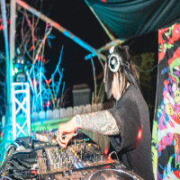 DJ playing on a controller 