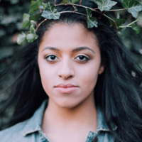 Gina's headshot.