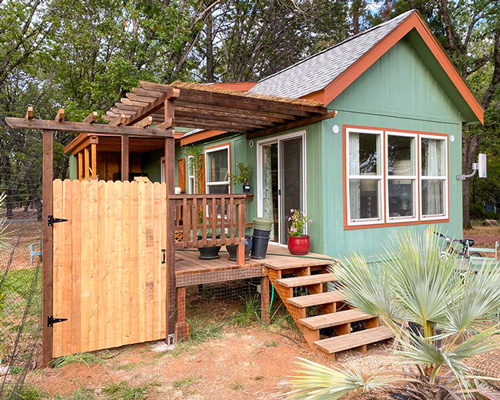 Deck with Pergola