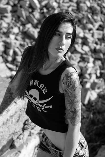 picture of female model