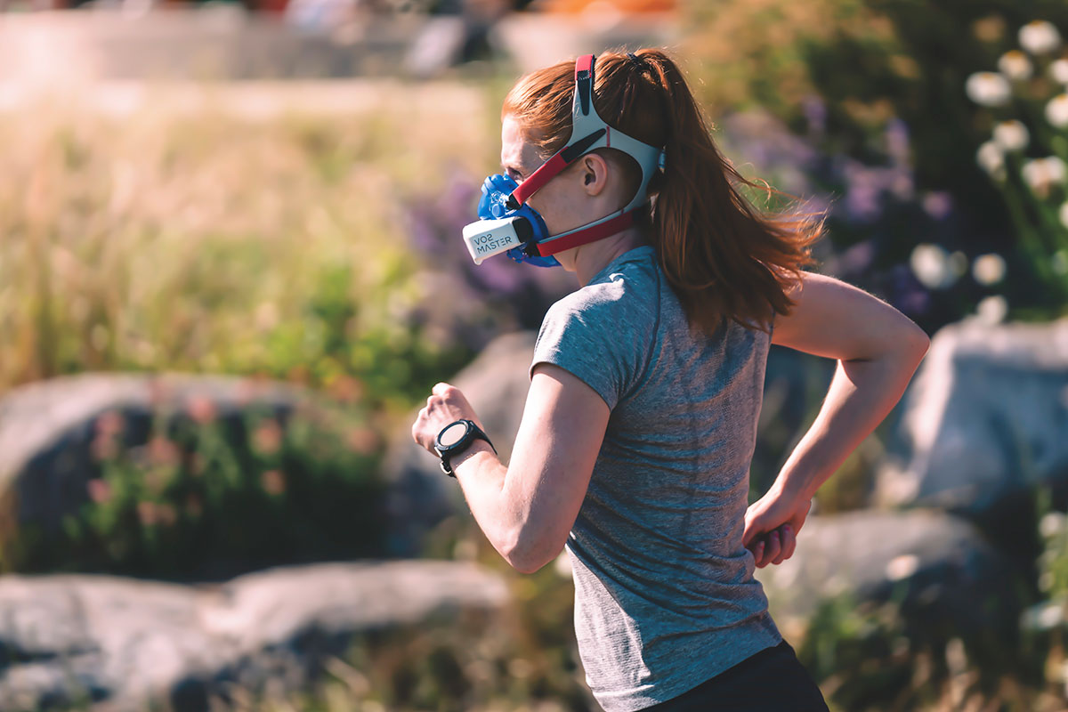 female runner performing a VO2 max test